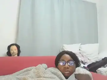 Stripchat Live Sex Cam of Sexxybella27