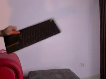 Stripchat Free Live Porn of king_lovely_hornyy