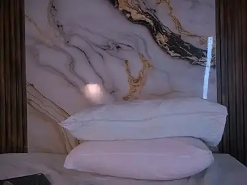 Stripchat Sex Cam of king_lovely_hornyy