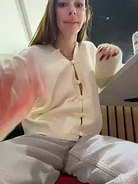 Stripchat Adult Webcam of AmelieCrystal