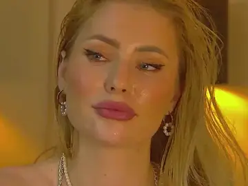Stripchat Free Porn Cam of MisshaNight