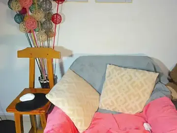 Stripchat Free Porn Cam of helena_copper_