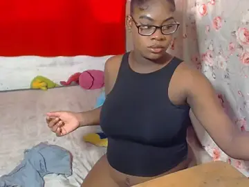 Stripchat Adult Webcam of EvaxEmma