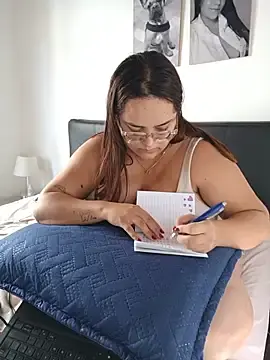 Stripchat Free Porn Cam of RachellGraham