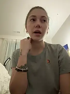 Stripchat Adult Webcams of emilycoco