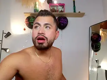 Stripchat Live Sex Cam of Juan_Castano