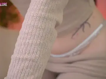 Stripchat Live Sex Cam of LexieLoree