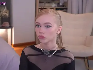 Stripchat Best live sex cam show of LexieLoree
