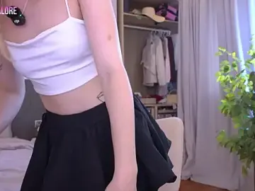 Stripchat Live Sex Cam of LexieLoree