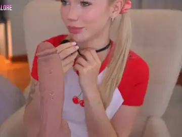 Stripchat Live Porn of LexieLoree