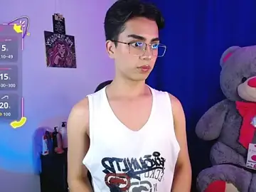 Stripchat Live Porn of OwenBluee
