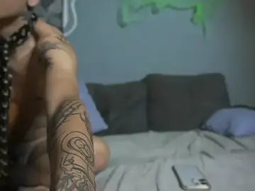 Stripchat Live Porn of charlotte_and_liam_
