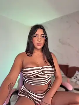 Stripchat Adult Webcam of isabella1sexy