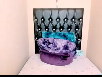 Stripchat Nude Webcam of Toxicfantasy4u