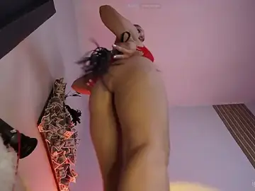 Stripchat Adult Video Chat of MrsTenderBeast