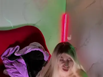 Stripchat Live Sex of LilithCooperr_