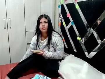 Stripchat Live Porn of katery_wok11