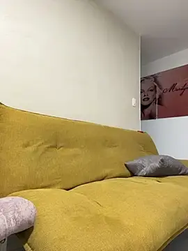 Stripchat Free Porn Cam of Mydreams69