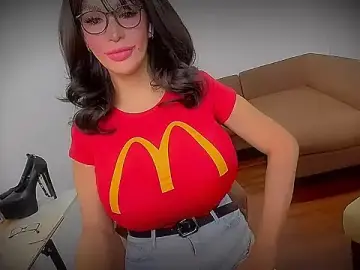 Stripchat Nude Webcam of GiftedGirl4u