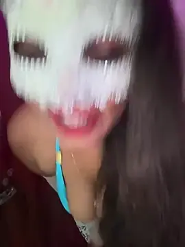 Stripchat Live Sex of WifyHubby_38