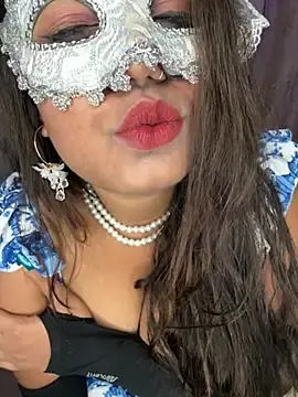Stripchat Free Porn Cam of WifyHubby_38