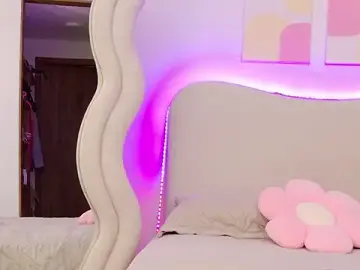 Stripchat Best live sex cam show of innocentlady_