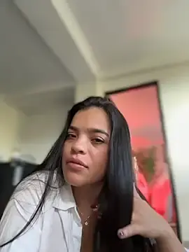Stripchat Sex Cam of JuanitaMore01