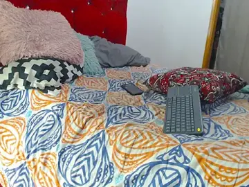 Stripchat Sex Cam of LAICK_01