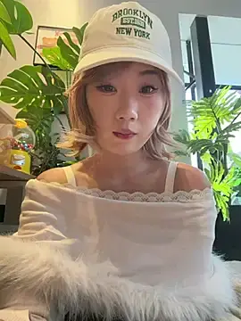 Stripchat Adult Webcam of pinnnnnk