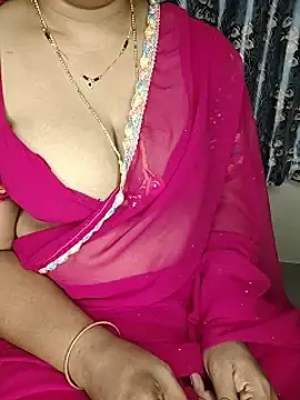 Stripchat Live Porn of Shreya8999