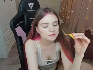 Stripchat Watch Live Sex Cams of lil_cassie