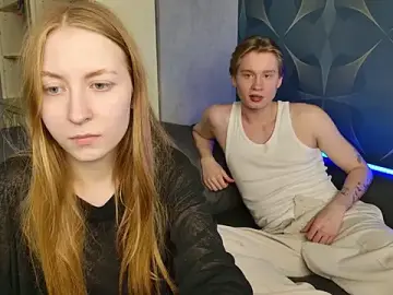 Stripchat Watch Live Sex Cams of AliceStoneJhonyStone