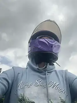 Stripchat Free Live Porn of Camilla_Miller01