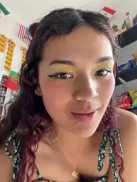 Stripchat Free Porn Cam of Camilla_Miller01