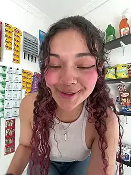 Stripchat Watch Live Sex Cams of Camilla_Miller01