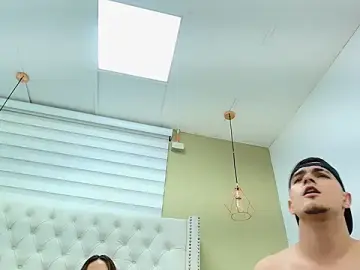 Stripchat Adult Webcam of DAVID_VICTORIAA