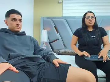 Stripchat Adult Video Chat of DAVID_VICTORIAA