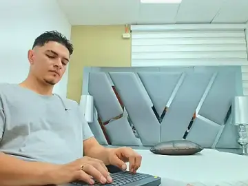 Stripchat Sex Chat of DAVID_VICTORIAA