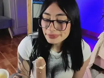 Stripchat Watch Live Sex Cams of aprildreams19
