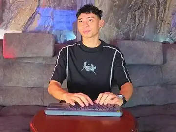 Stripchat Adult Webcam of Daviid_laidd