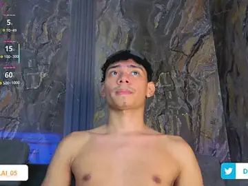 Stripchat Free Porn Cam of Daviid_laidd