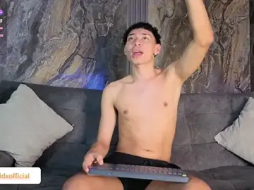 Stripchat Free Porn Cam of Daviid_laidd