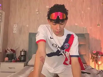 Stripchat Best live sex cam show of Daviid_laidd