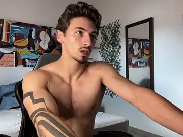 Stripchat Adult Webcam of David_Brown18