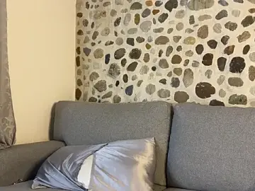 Stripchat Live Sex Cam of David_Brown18