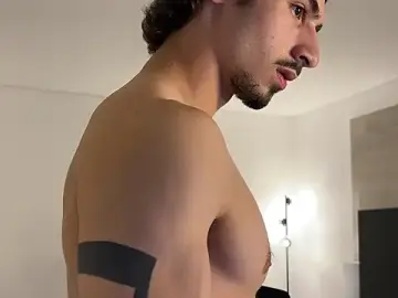 Stripchat Live Sex of David_Brown18