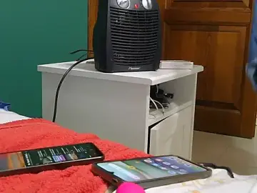 Stripchat Adult Webcam of xxcatwomanxx