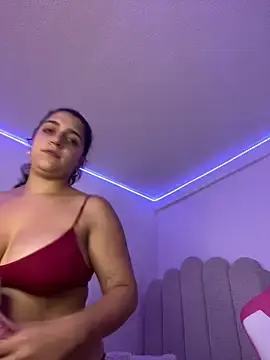 Stripchat Sex Cam of Alice777_