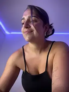 Stripchat Watch Live Sex Cams of Alice777_