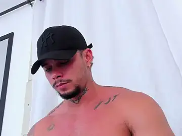 Stripchat Private Sex Chat of NoahhBrown